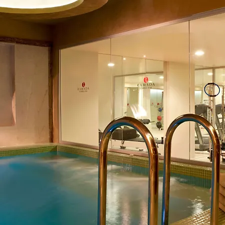 Otel Aspera Altunizade 4*