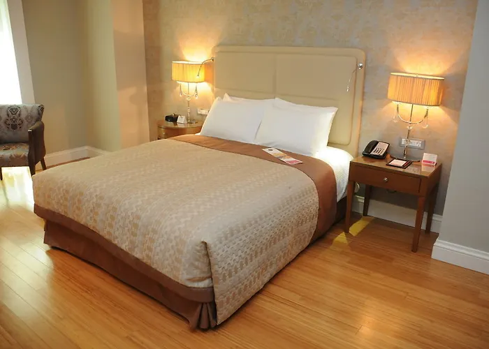 Aspera Altunizade 4*