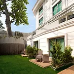 Aspera Altunizade Szálloda