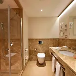 Aspera Altunizade 4*