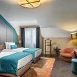 Aspera Altunizade Szálloda