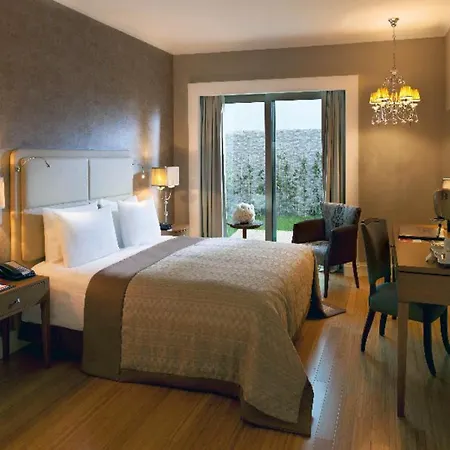 Aspera Altunizade 4*